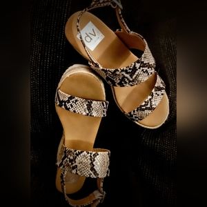 NWT DV By Dolce Vita Elmer Sport Bottom Wedge Espadrilles US 8 Faux Snake Skin